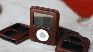 Handmade Waxed Leather Case for the iPod Nano 3 | MO CORNER